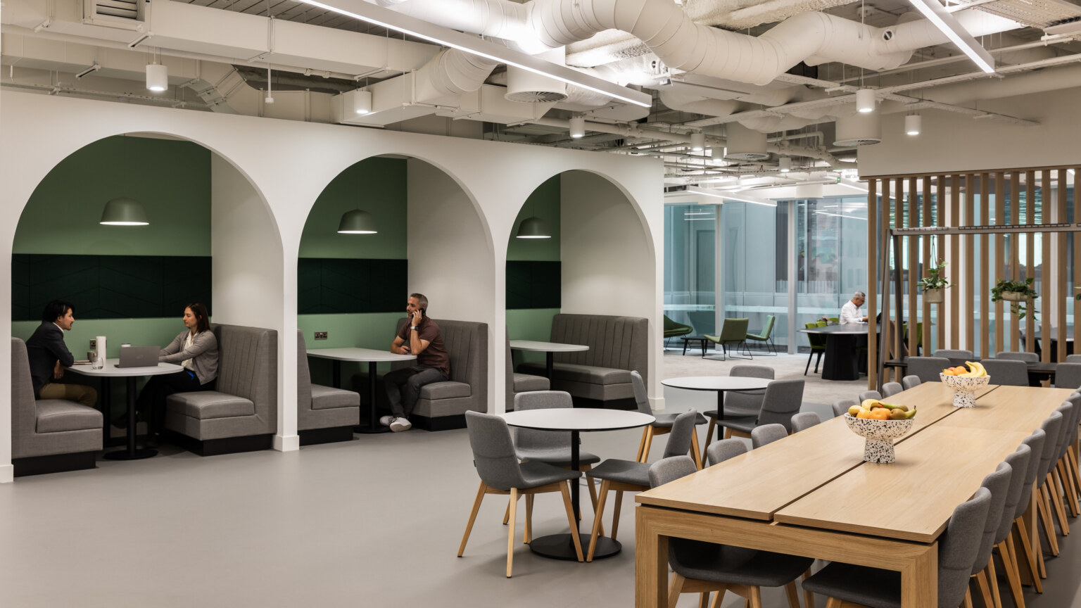 Office-fit-out-for-financial-firm-PRI-16-aspect-ratio-3840-2160